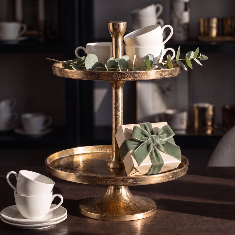 Kuljit Tiered Stand