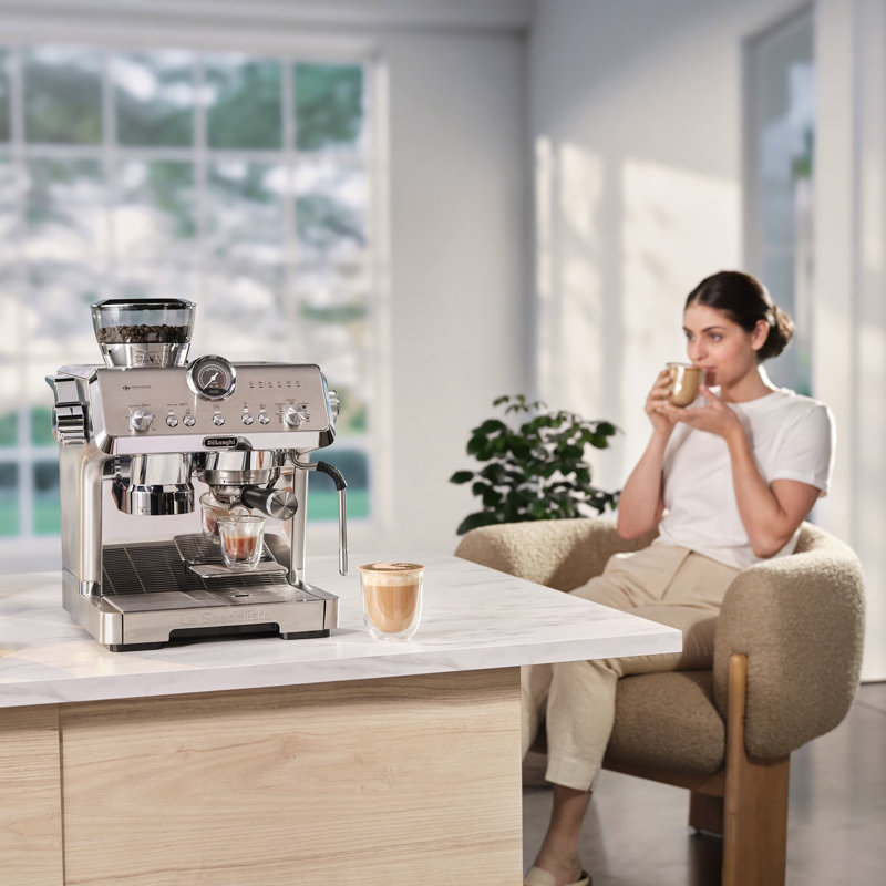 De'Longhi La Specialista Opera Espresso Machine with Cold Brew