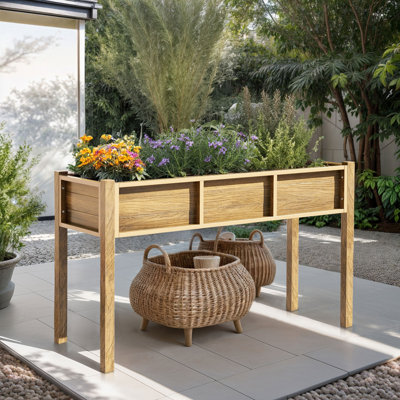 Sverre Elevated Planter
