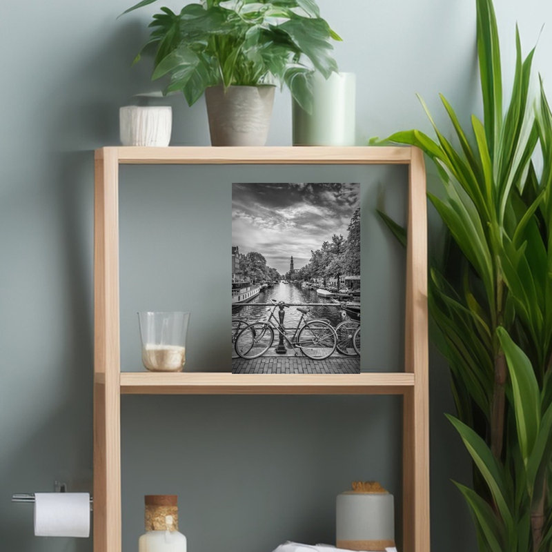 Amsterdam, pont de bicyclette sur le canal, architecture contemporaine abstraite, impression d'art mural, 18" H x 12" W