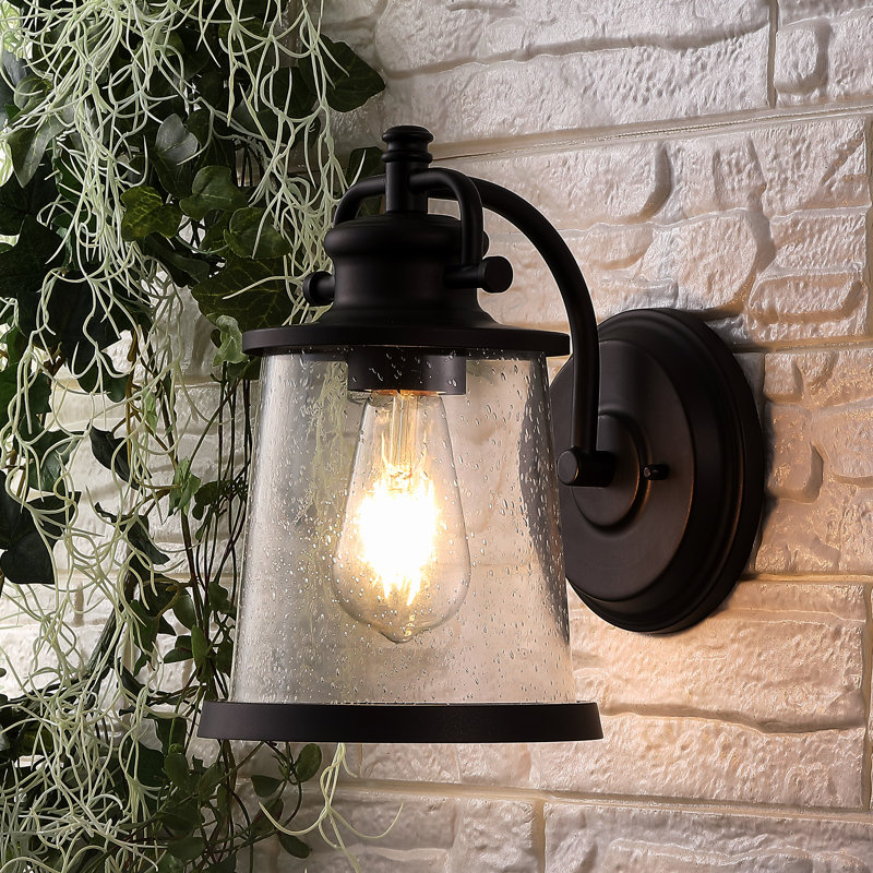 Chugg Wall Light
