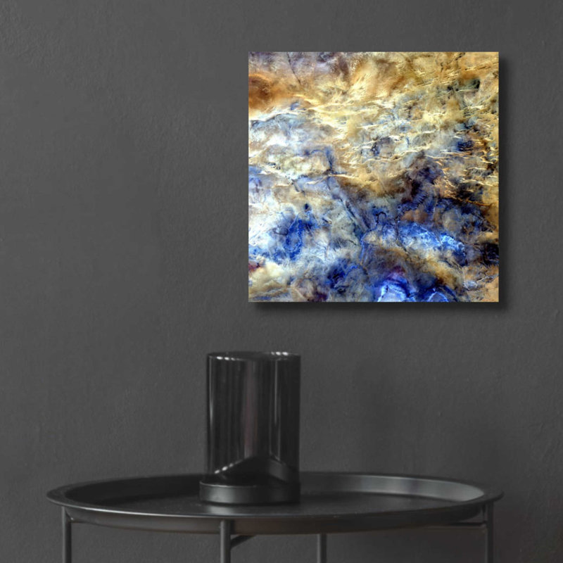 «Earth as Art: No Man's Land», art mural en verre acrylique, H 12 po x l 12 po x P 0,12 po