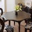 Ensemble de table à manger et de chaises de style rétro français