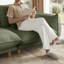 Le canapé en velours de style moderne de 125 pouces avec repose-pieds comprend 3 coussins-876189749