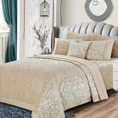 Polyester Bedspread Set