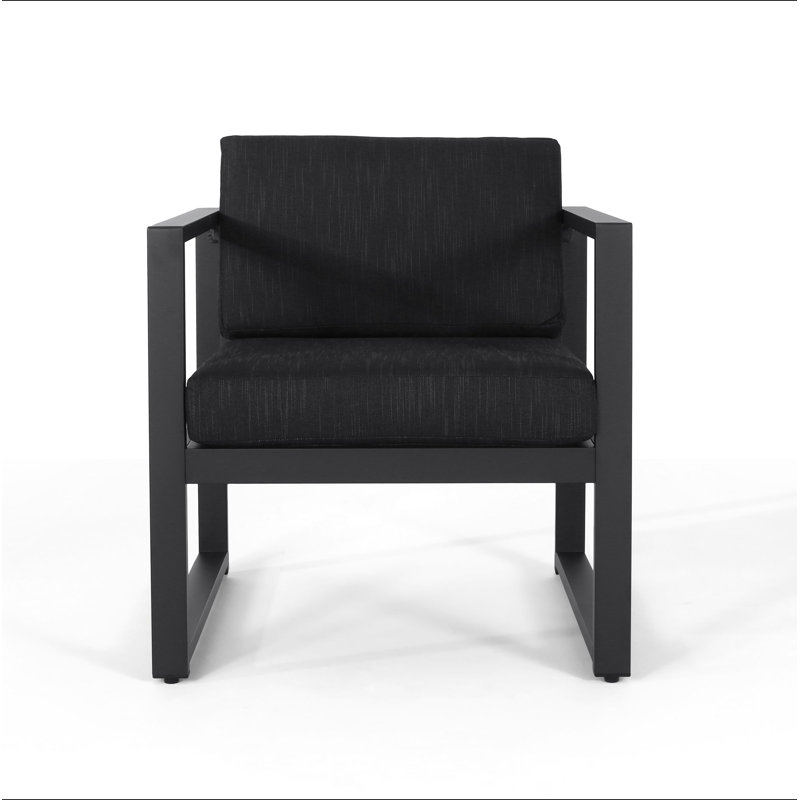 CHAISE CLUB