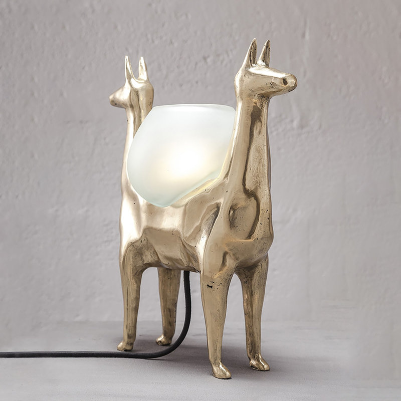Iconos LED Table Lamp