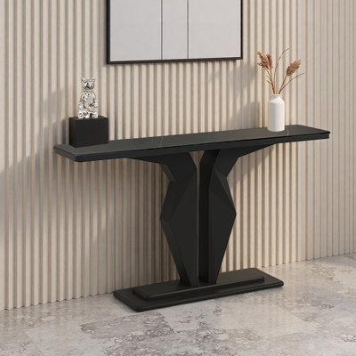Console légère et luxueuse