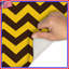 Tapis de bain brun, jaune et zigzag-130098714