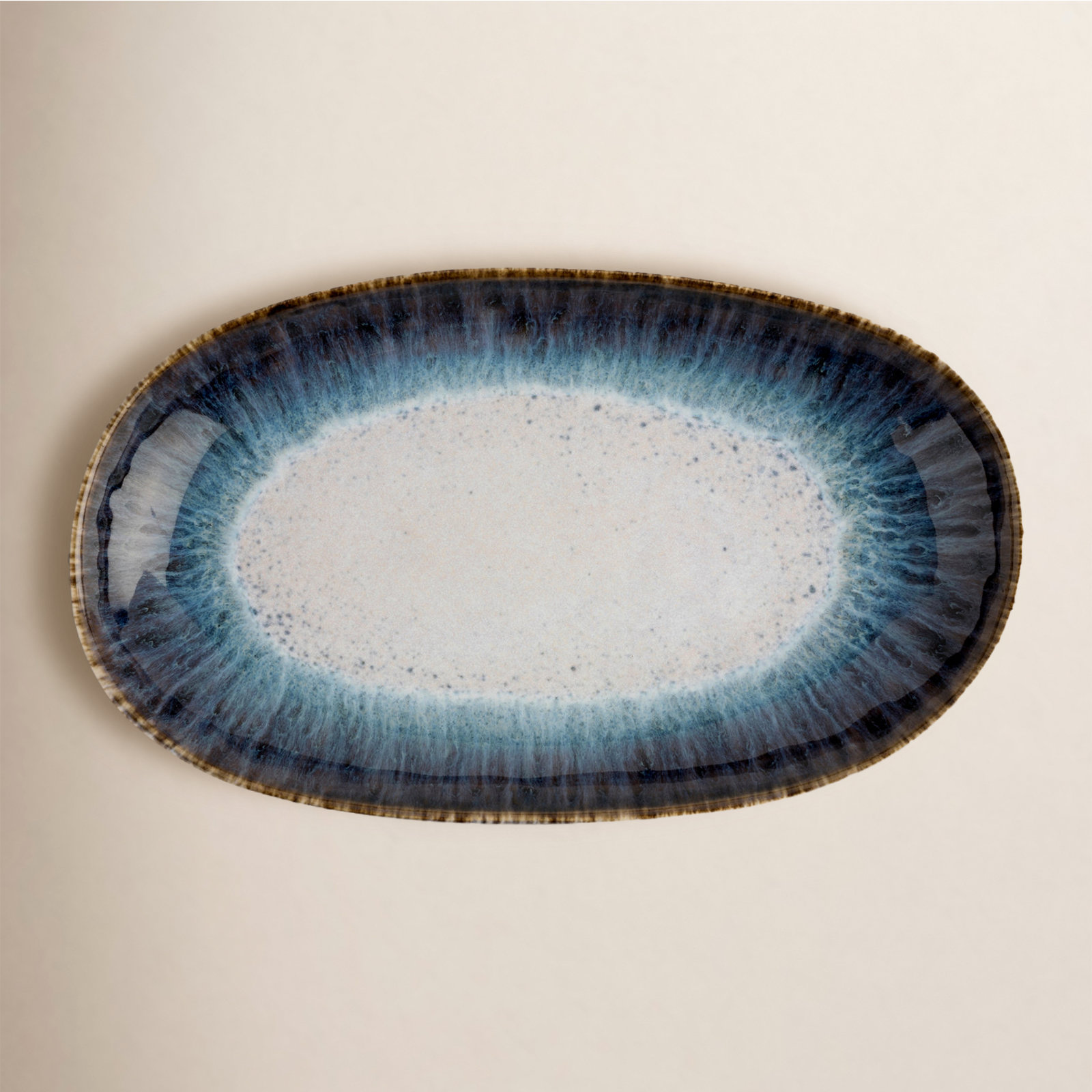 Champlain Oval Platter, 1" H x 7" W x 11.5" L