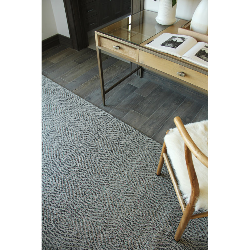 Woven Earth Wool Geometric Area Rug in Silver, Rectangle 10' x 14'