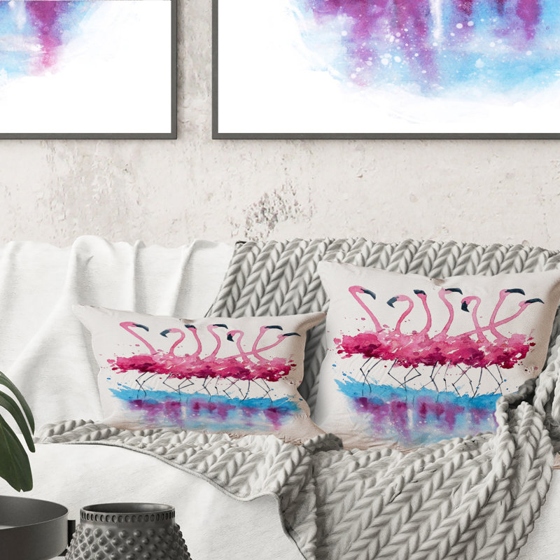 Flamants roses sur l'eau bleue - Coussin décoratif à imprimé traditionnel, 16 po x 16 po