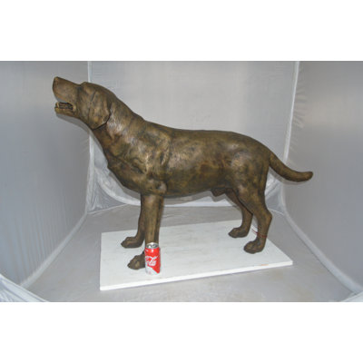 Statue Haug Labrador Retriever