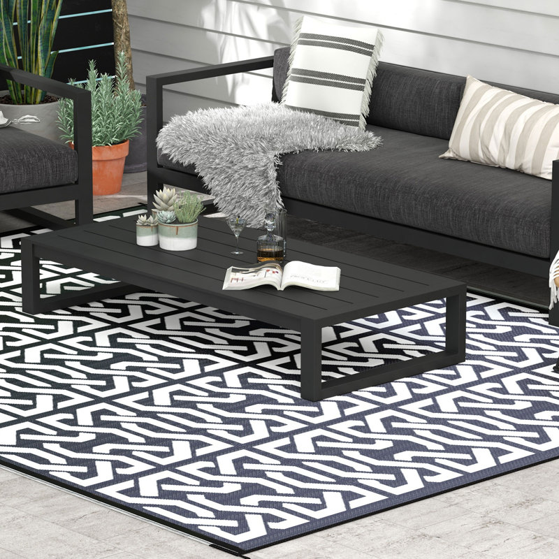 Reversible Outdoor Rug, Rectangle 9' x 12'