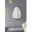 Miroir mural 30 po x 38 po Irrgeular