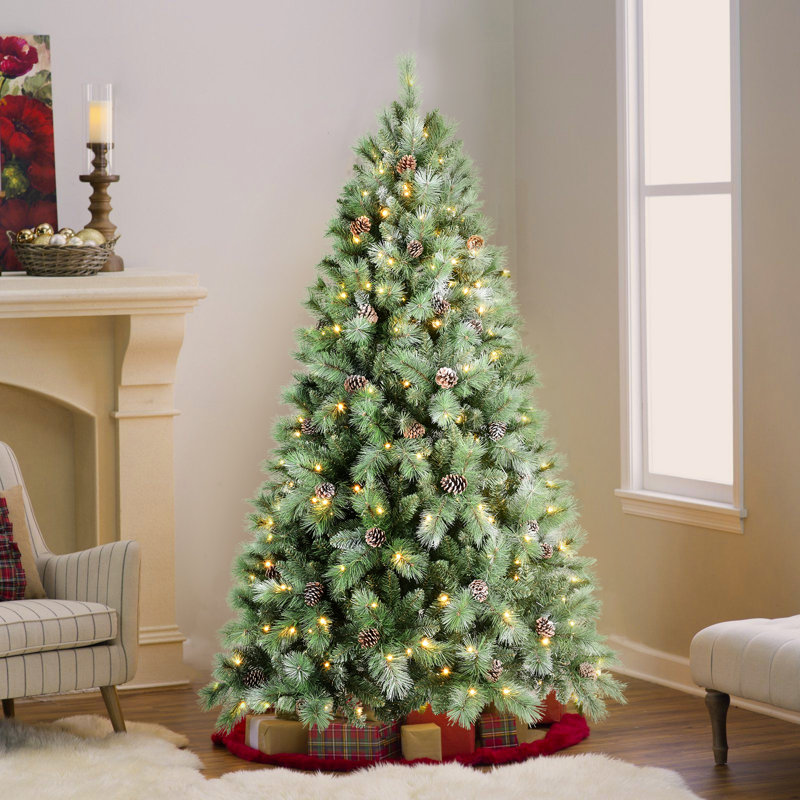  Arbre de Noël artificiel en pin givré pré-éclairé avec pommes de pin, branches à ouverture automatique et support en métal