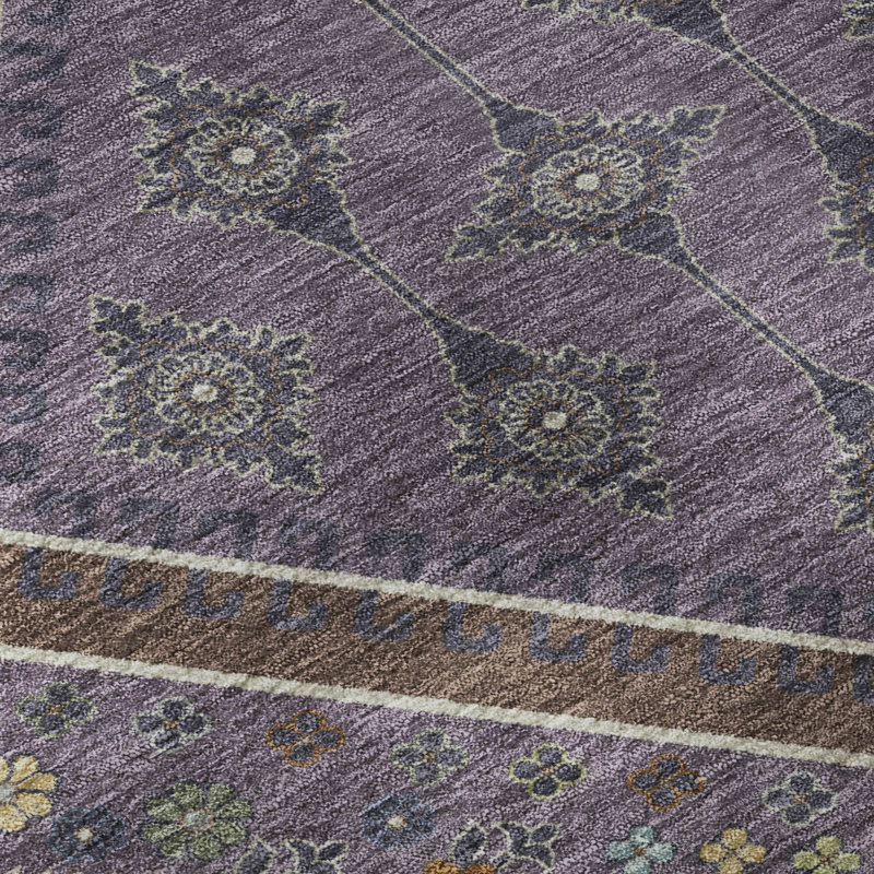 Tapis décontracté de qualité supérieure Mayfield AMF2459, Prune, Tapis de couloir 2 pi 3 po x 7 pi 6 po