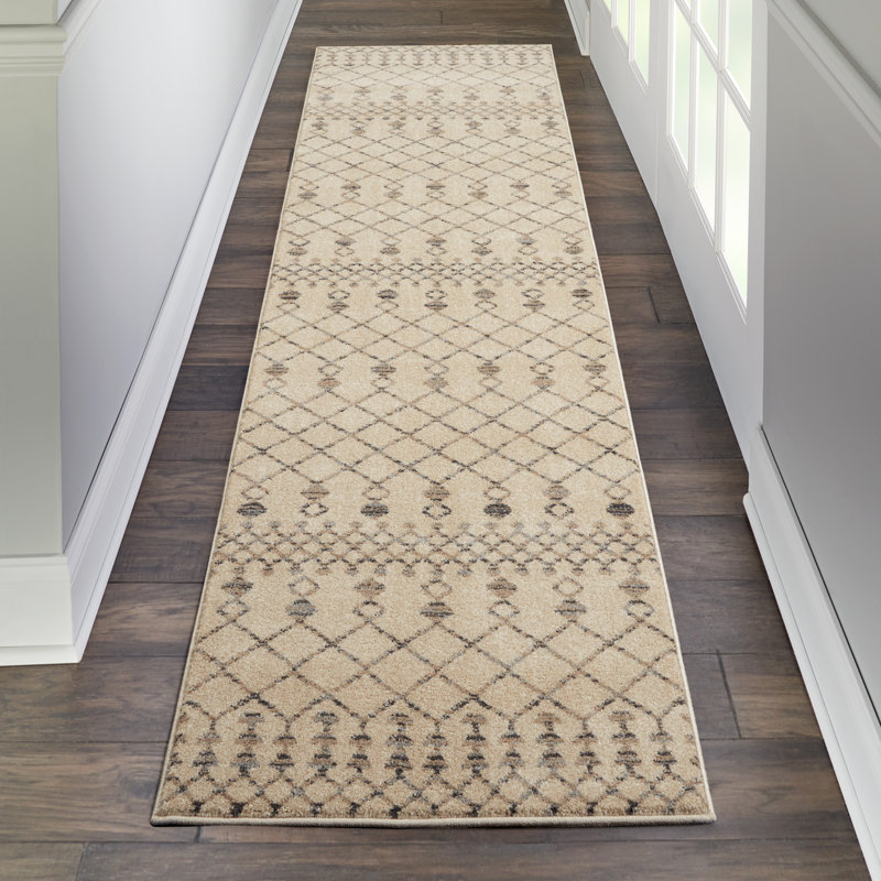 Moritz Geometric Indoor Rug, Runner 2'3" x 10'
