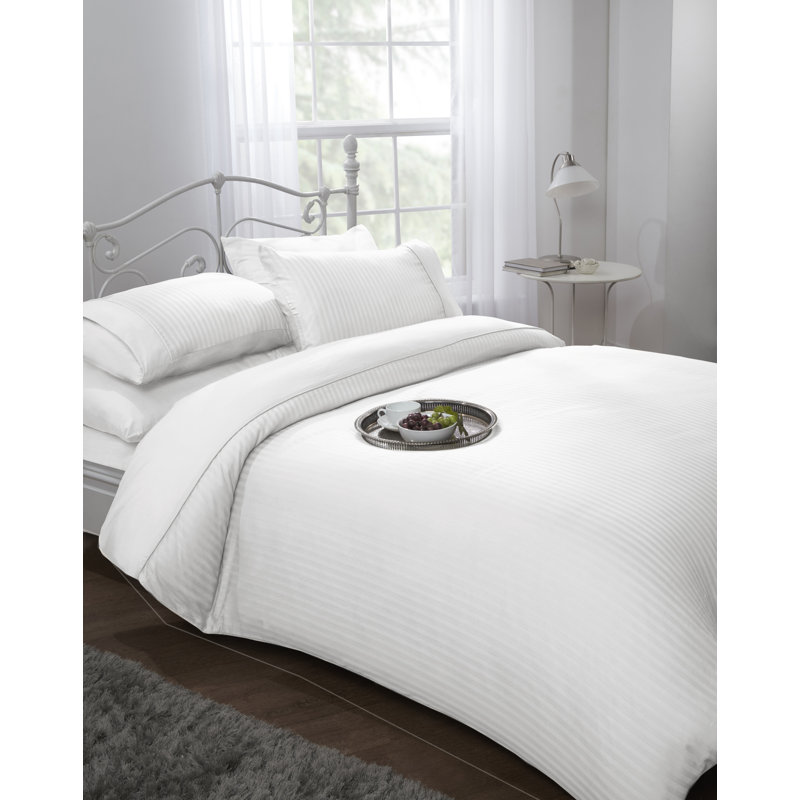 Satin Striped Duvet Cover Set with Pillow Shams Included, White, Super King Duvet Cover + 2 Standard Pillowcases