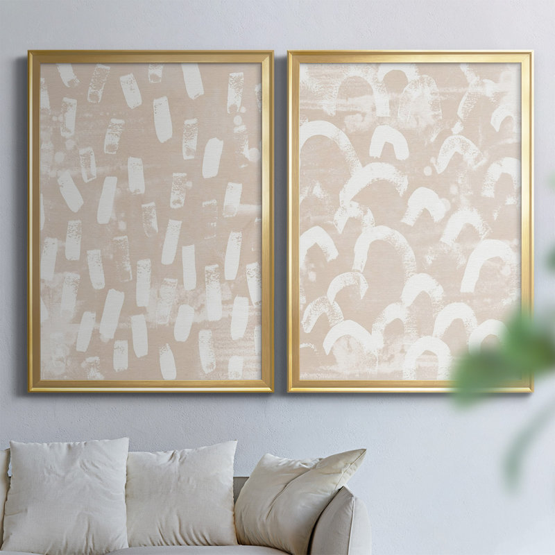 «Earth Gravure I», toile encadrée de qualité supérieure - prête à être accrochée, Or, H 61 po x l 42,5 po x P 2,5 po