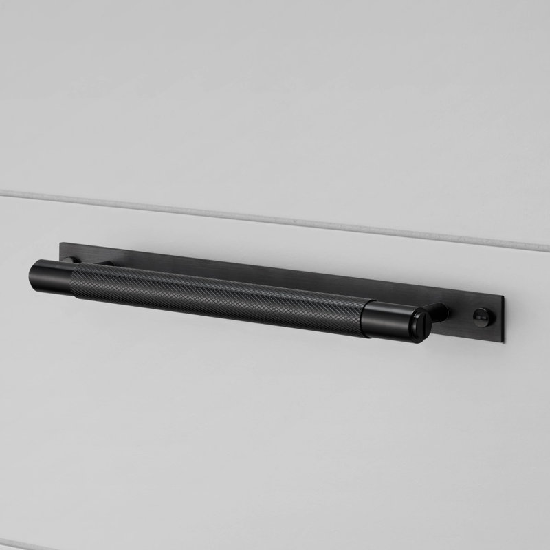 Pull Bar / Plate / Cross, Black, 8 43/50"
