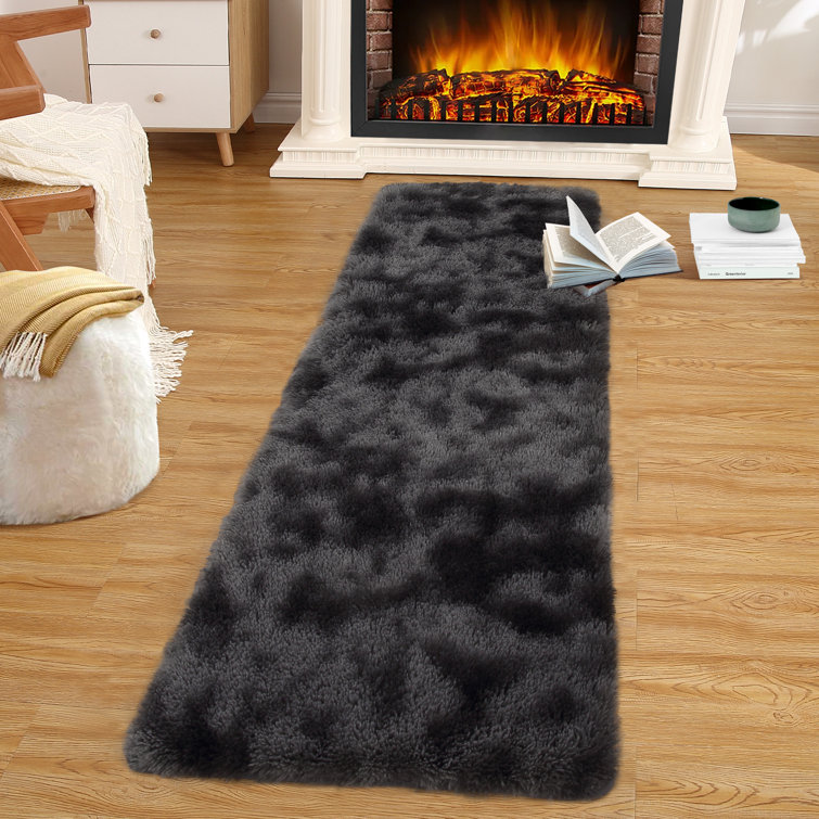 Sarvesh Faux Fur Abstract Indoor Rug