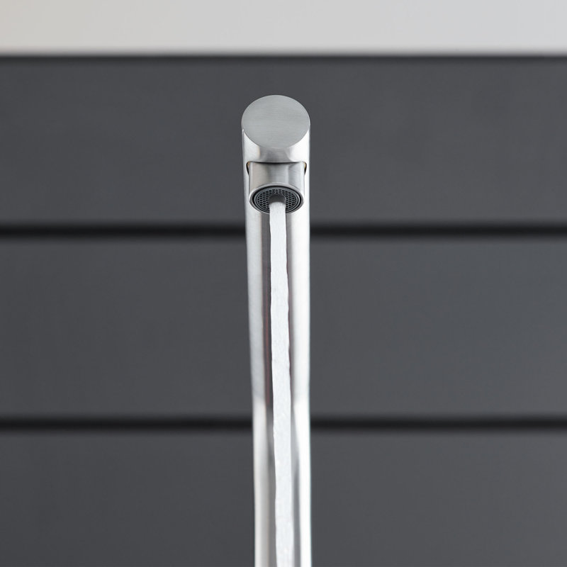Blue Pull Out Single Handle Kitchen Faucet with Accessories, StarLight Chrome
