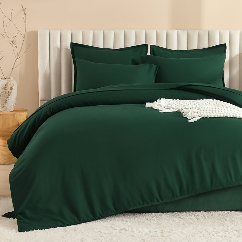 Ensemble d'édredon pour grand lit Andency vert foncé - 7 pièces Ensembles d'édredon pour grand lit, ensemble de lit léger uni avec édredon, draps, taies d'oreiller et taies décoratives