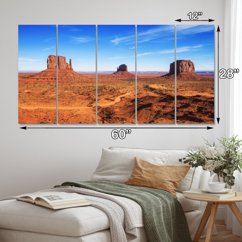 Indian Spirit On Monument Valley - impression sur toile de paysages - 5 panneaux égaux