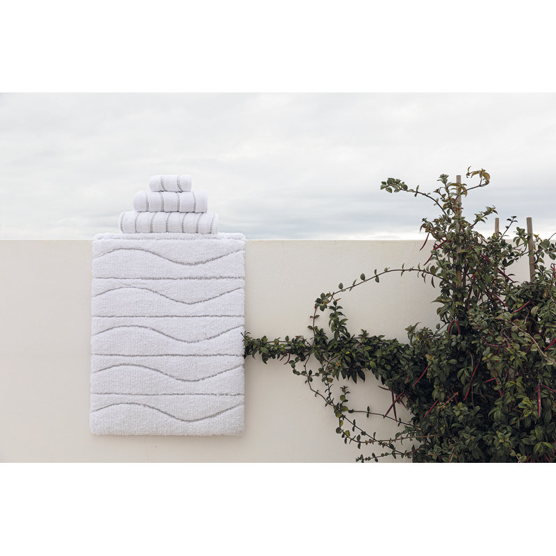 Opera Abstract Bath Rug, White, 24" W x 39" L