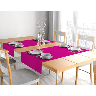 Chemin de table Hyman