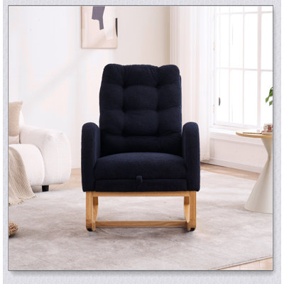 Chaise berçante confortable à haut dossier avec repose-pieds et poche de rangement, pour la détente de la chambre de bébé et du salon, base en bois d'hévéa massif