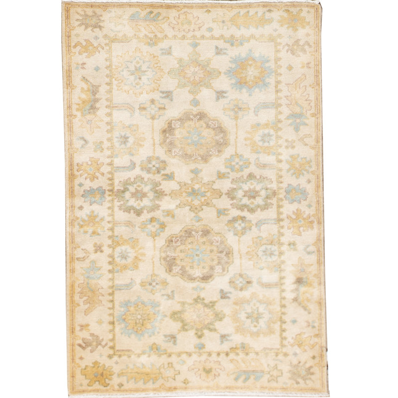 Handmade Wool Oriental Area Rug