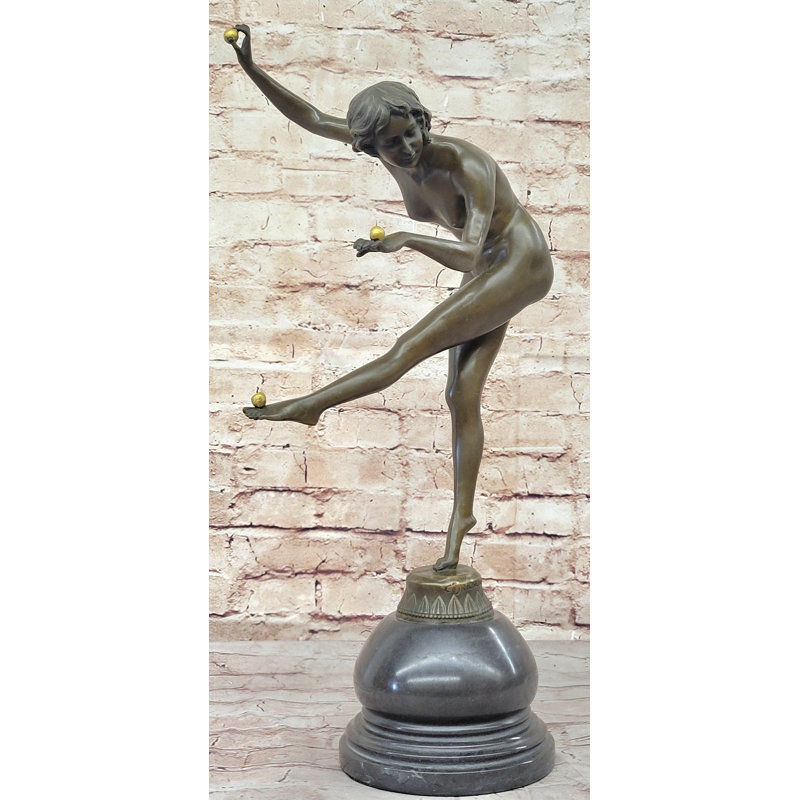 Figurines et sculptures Tatsuro