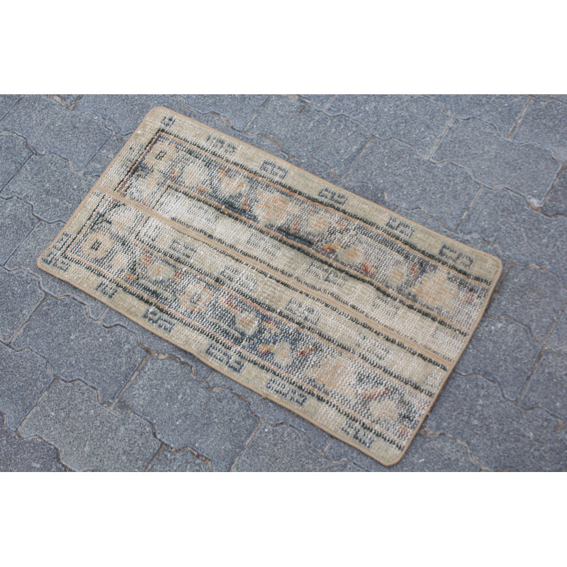 Vintage Turkish Patchwork Rug - Small Antique Wool Area Rug in Green for Entryway or Door Mat