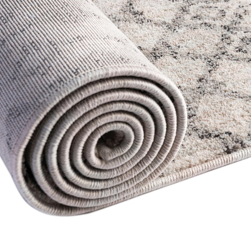 Barnkine Geometric Indoor Rug, Round 7'