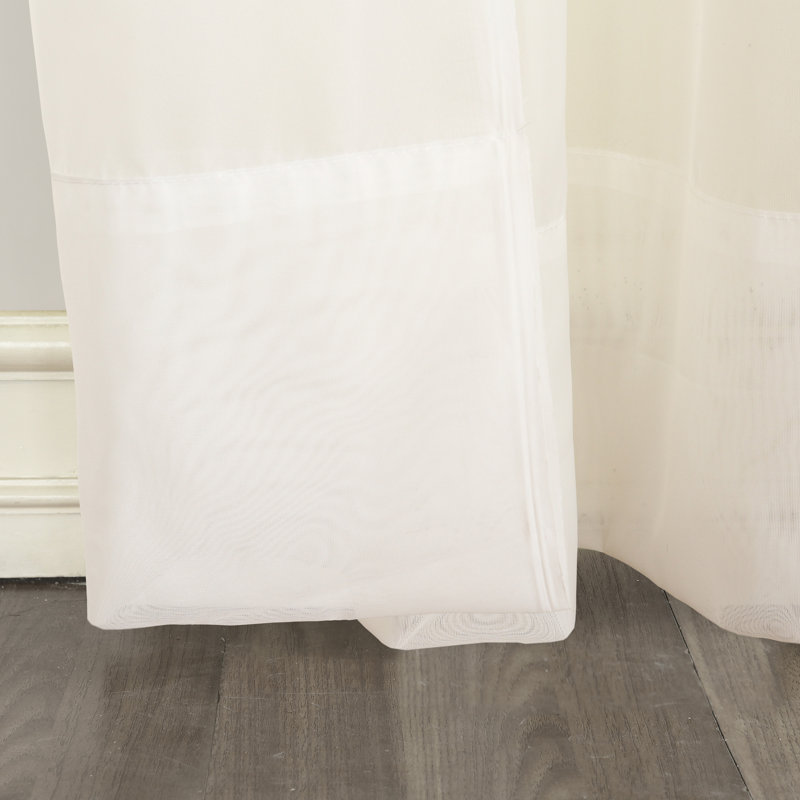 Panneau de rideau transparent avec passe-tringle Wayfair Basics® Albia, L 59 po x L 63 po, Coquille d'oeuf