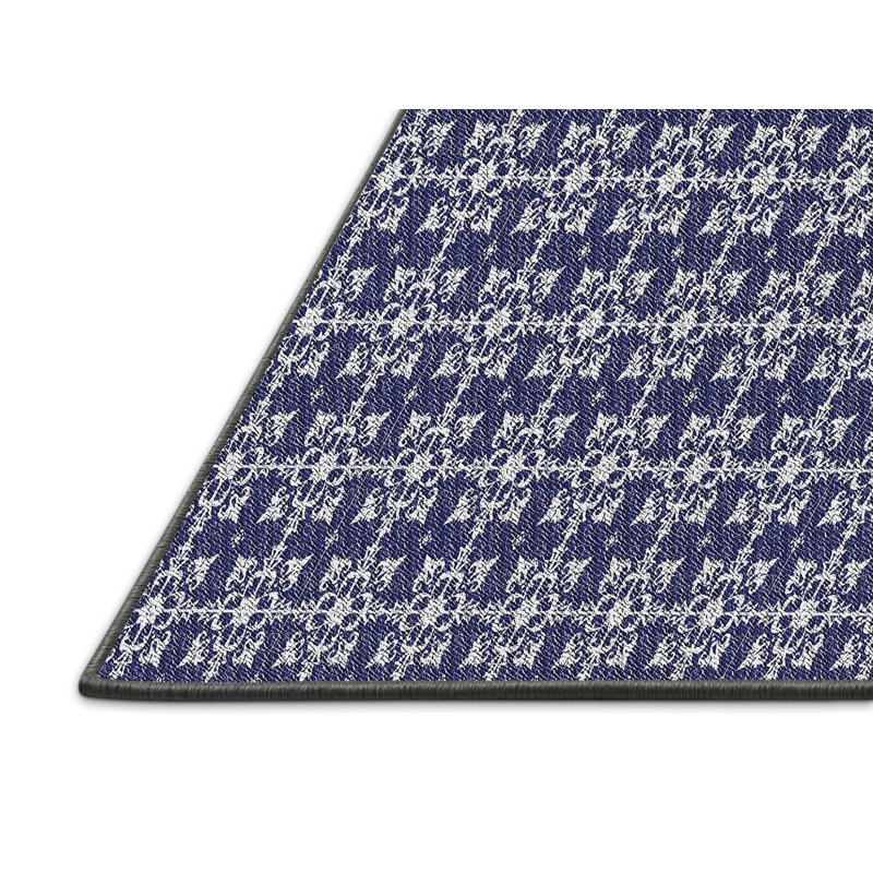 Damask Indoor Rug, Rectangle 6' x 9'