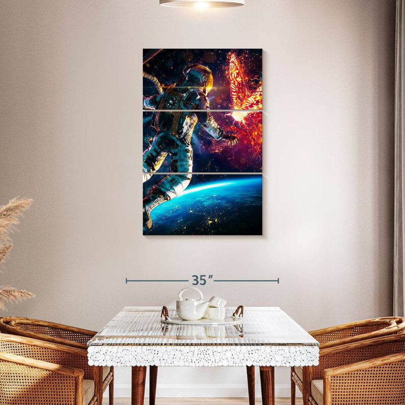 Kelan Astronaut Walk Fantasy, H 32 po x l 20 po