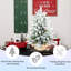 Arbre de Noël de table floqué 3 pi avec 355 pointes, branches en PE / PVC enneigées, 14 pommes de pin et 14 baies, base en ciment en toile de jute - petit arbre décoratif pour la maison et le bureau