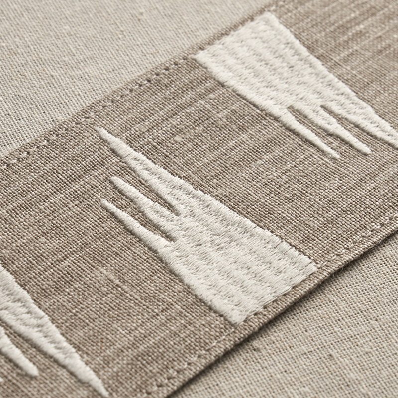 Garniture tutsi Schumacher x David Kaihoi, Taupe