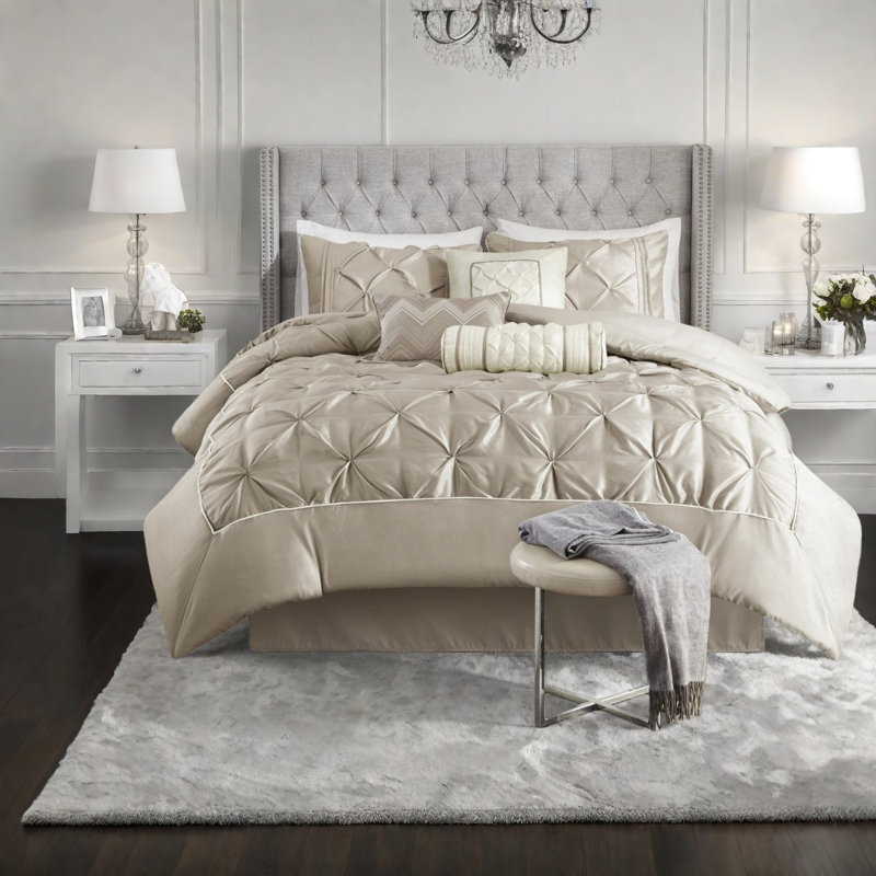 Elegant Bedding Sets Polyester King Tufted Taupe For Modern Home