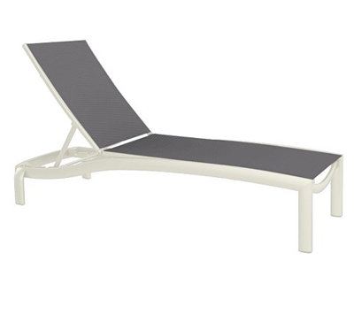 Kor Outdoor Chaise Lounge