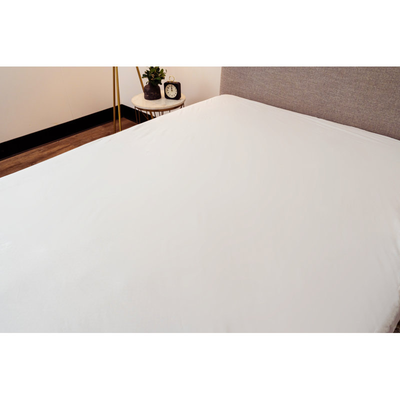 Housse de protection pour matelas en polyester enveloppé et hypoallergénique, Très grand lit