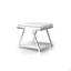 Table de bout blanche de style contemporain avec cadre chromé ultrabrillant