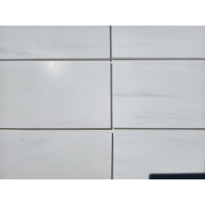 Carrelage de sol imitation marbre 6 po x 12 po Bianco