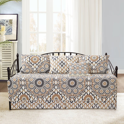 6 Piece Tradewinds Daybed Bedspread Set