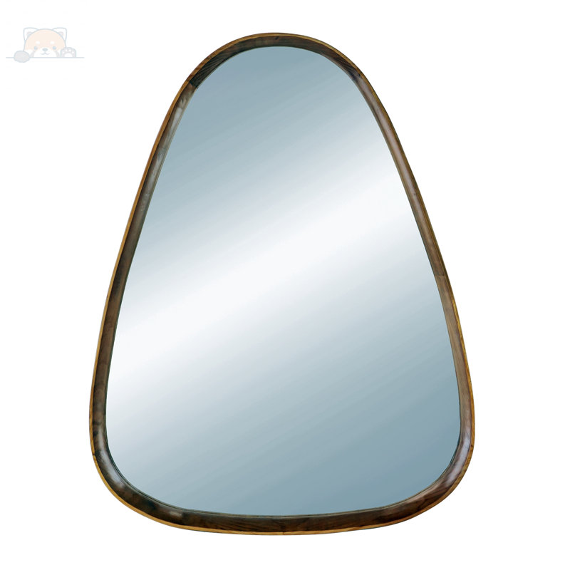 Miroir 30 po x 38 po Irrgeular avec cadre en bois