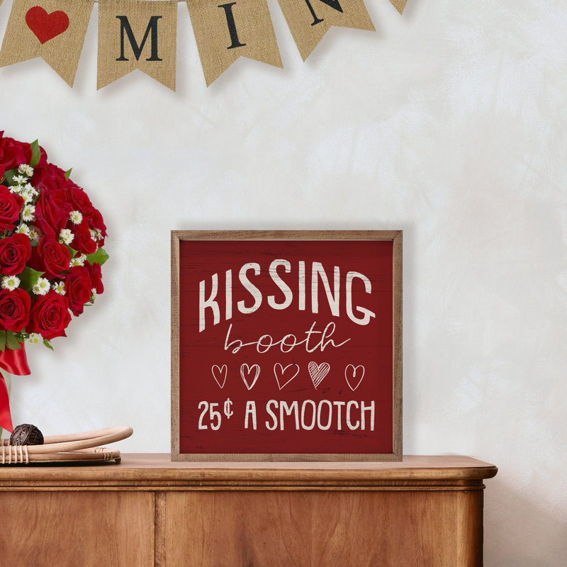 Kissing Booth Smooch Red, 16" H x 16" W
