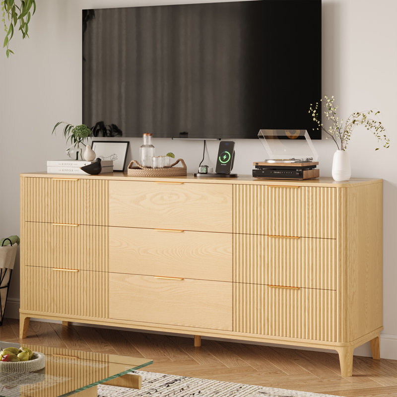 Fluted Dresser For Bedroom With 9 Drawers, 62.9" Wide Modern Chest Of Drawers With Metal Handle, Natural